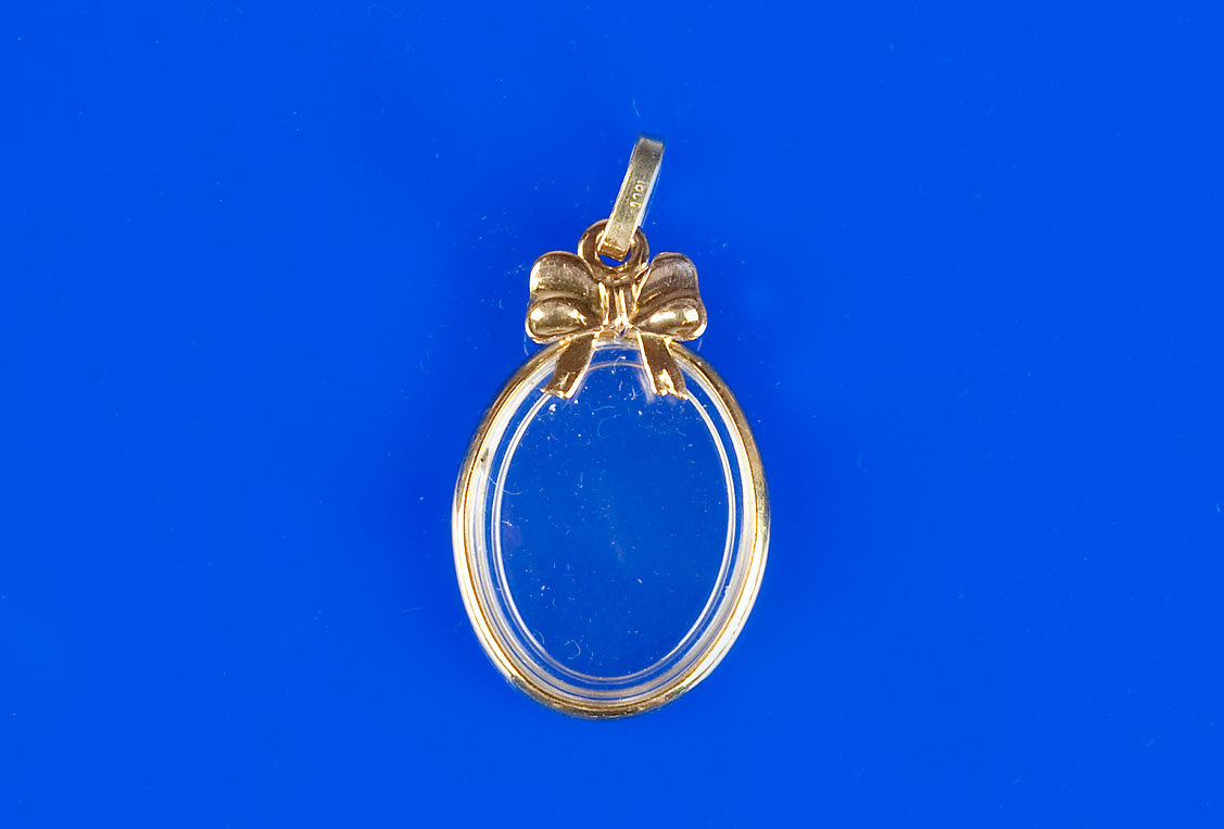 medallion 18K, oval bow